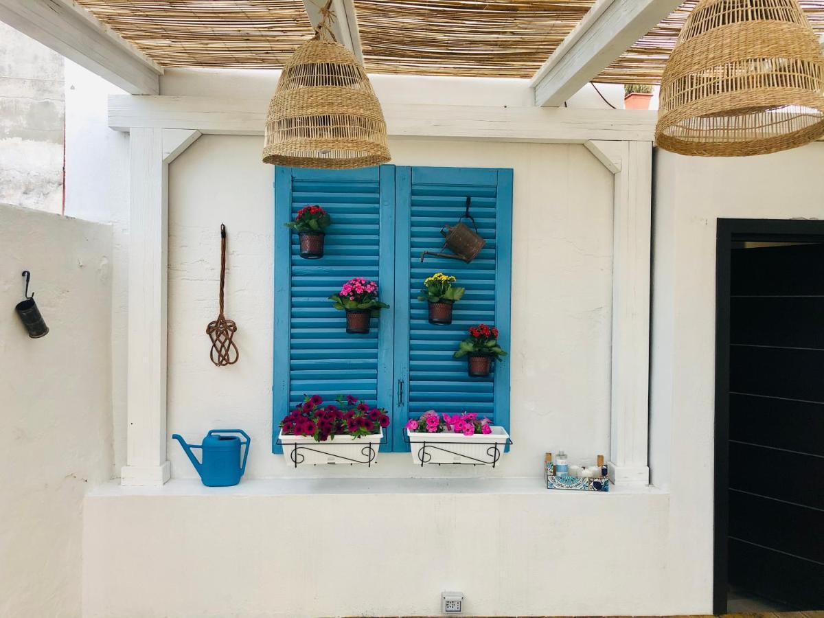 Bed and Breakfast La Giudecca Трани Экстерьер фото