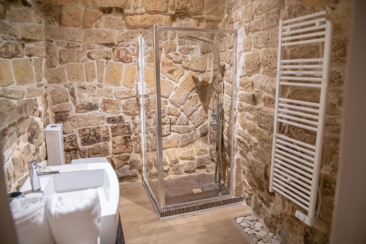 Bed and Breakfast La Giudecca Трани Экстерьер фото
