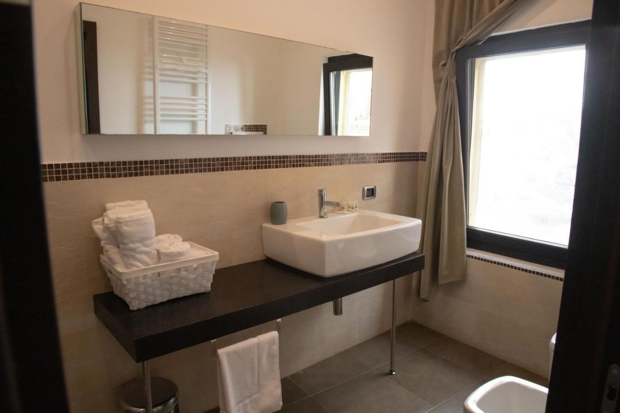 Bed and Breakfast La Giudecca Трани Экстерьер фото